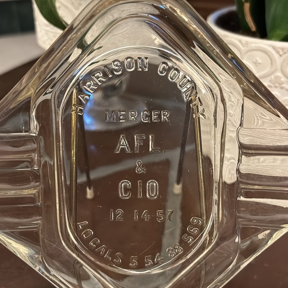 Hazel Atlas Harrison Co. W. Va. Ashtray - Picture 2 of 5